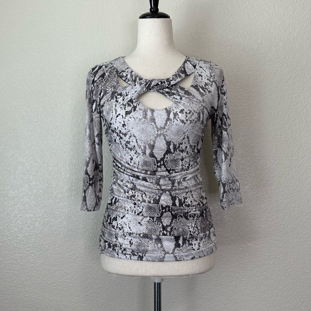 Jennifer Lopez Snakeskin Stretchy 3/4 Sleeves Top